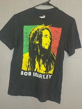 Bob Marley T-shirt Size Small Zion Rootswear